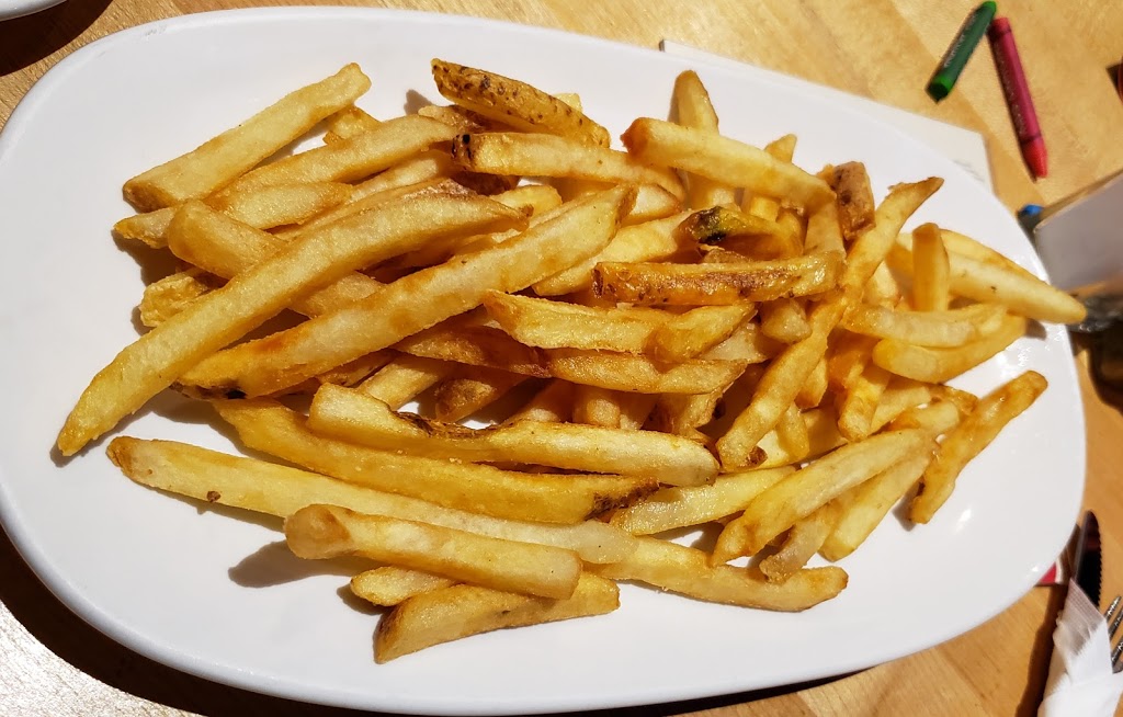 Boston Pizza | 450 Du Centropolis Prom, Laval, QC H7T 3C2, Canada | Phone: (450) 688-2229