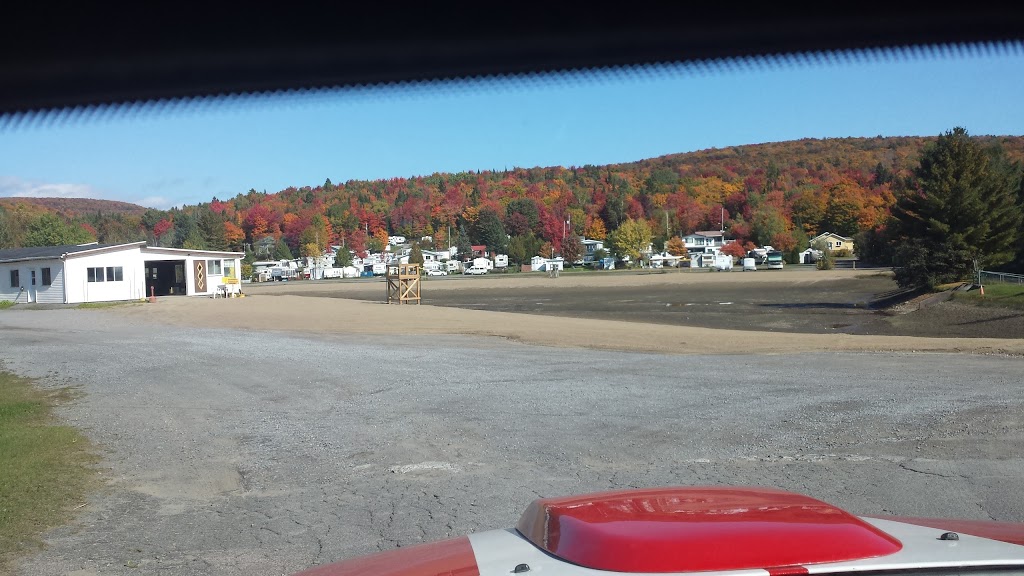 Camping Plage Laurentides | 282 Rue de Dublin, Québec, QC G2M 1C5, Canada | Phone: (418) 849-7441