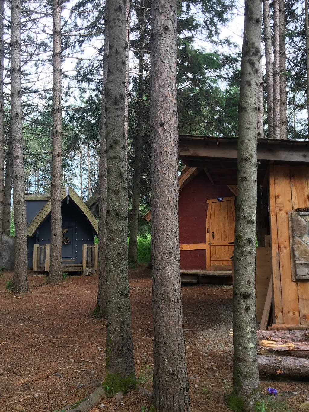 Duché de Bicolline | 1480 Chem. Principal, Saint-Mathieu-du-Parc, QC G0X 1N0, Canada | Phone: (819) 532-1755