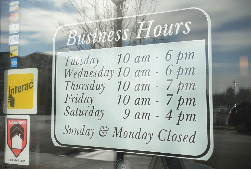 Warden Woods Hair Studio | 4 Roper Rd, Scarborough, ON M1L 0G6, Canada | Phone: (416) 755-4247
