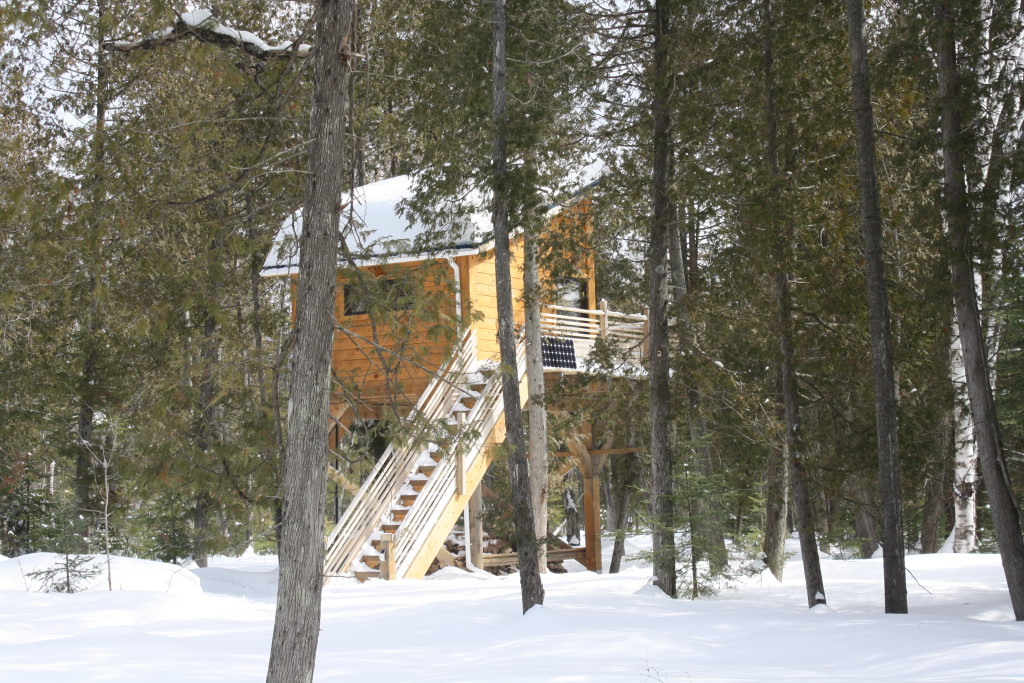 Refuges du lac Démélé | 224 Chemin du Lac Cameron, Amherst, QC J0T 2T0, Canada | Phone: (514) 462-0222
