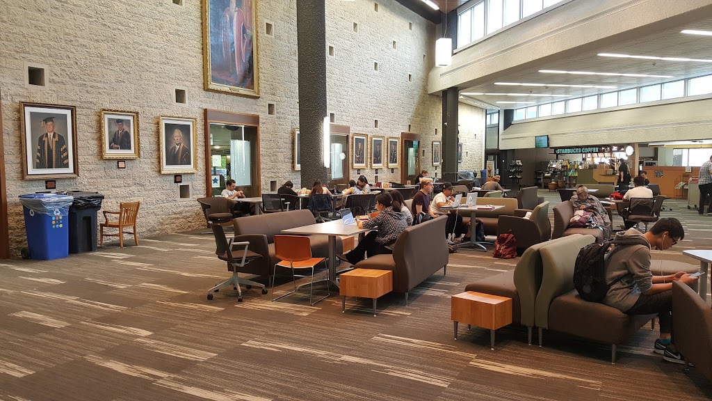 Starbucks | Elizabeth Dafoe Library, 25 Chancellors Cir, Winnipeg, MB R3T 2N2, Canada | Phone: (204) 474-8726