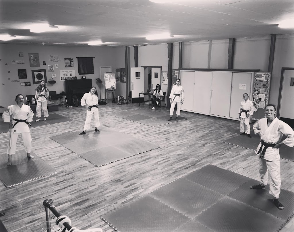 Rock Water Aikikai | 612 David St, Victoria, BC V8T 2E1, Canada | Phone: (250) 216-4325