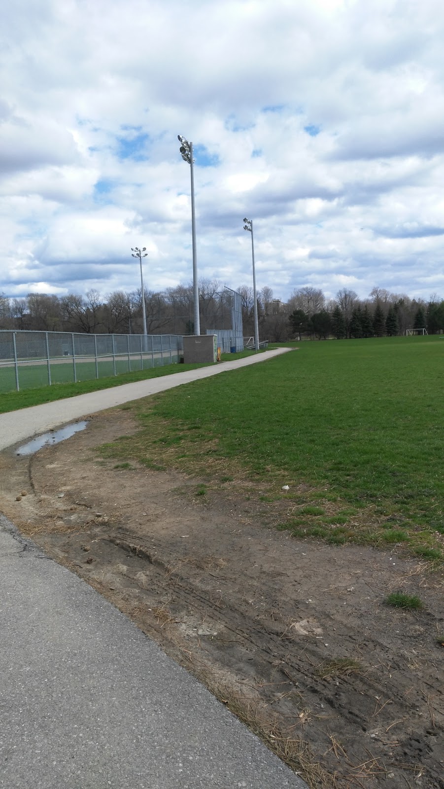 Fleetwood Park | Mississauga, ON L4X 2S8, Canada