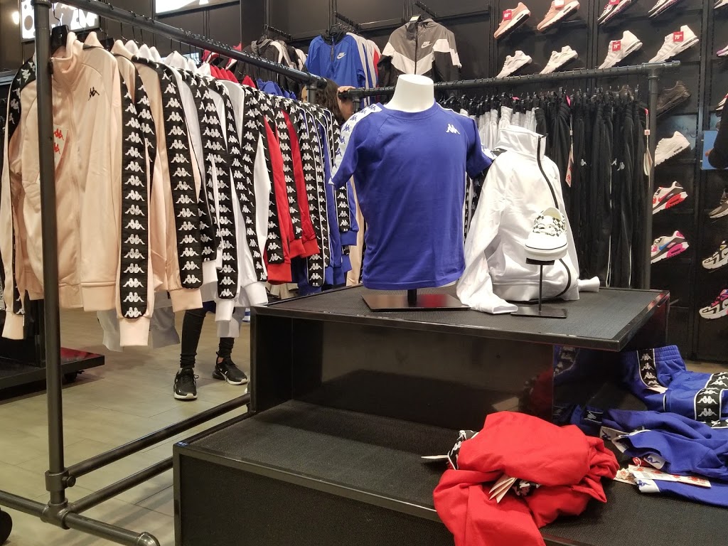Foot Locker | 3035 Blvd Le Carrefour #m022, Laval, QC H7T 1C8, Canada | Phone: (450) 682-3733