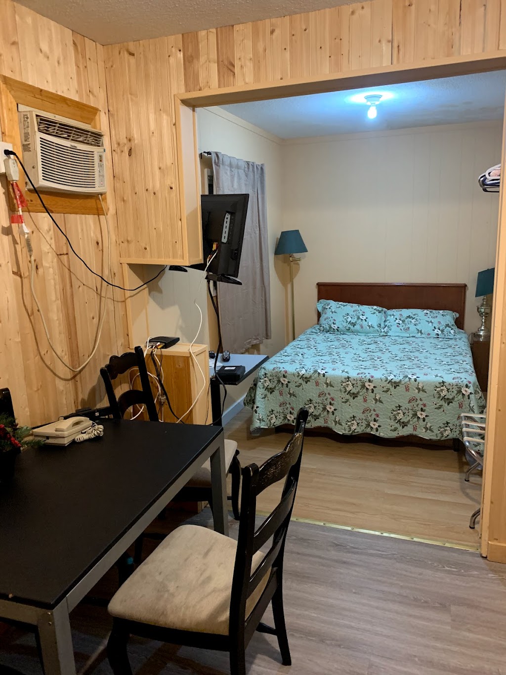 Fort Motel | 451 24 St, Fort Macleod, AB T0L 0Z0, Canada | Phone: (403) 553-3115