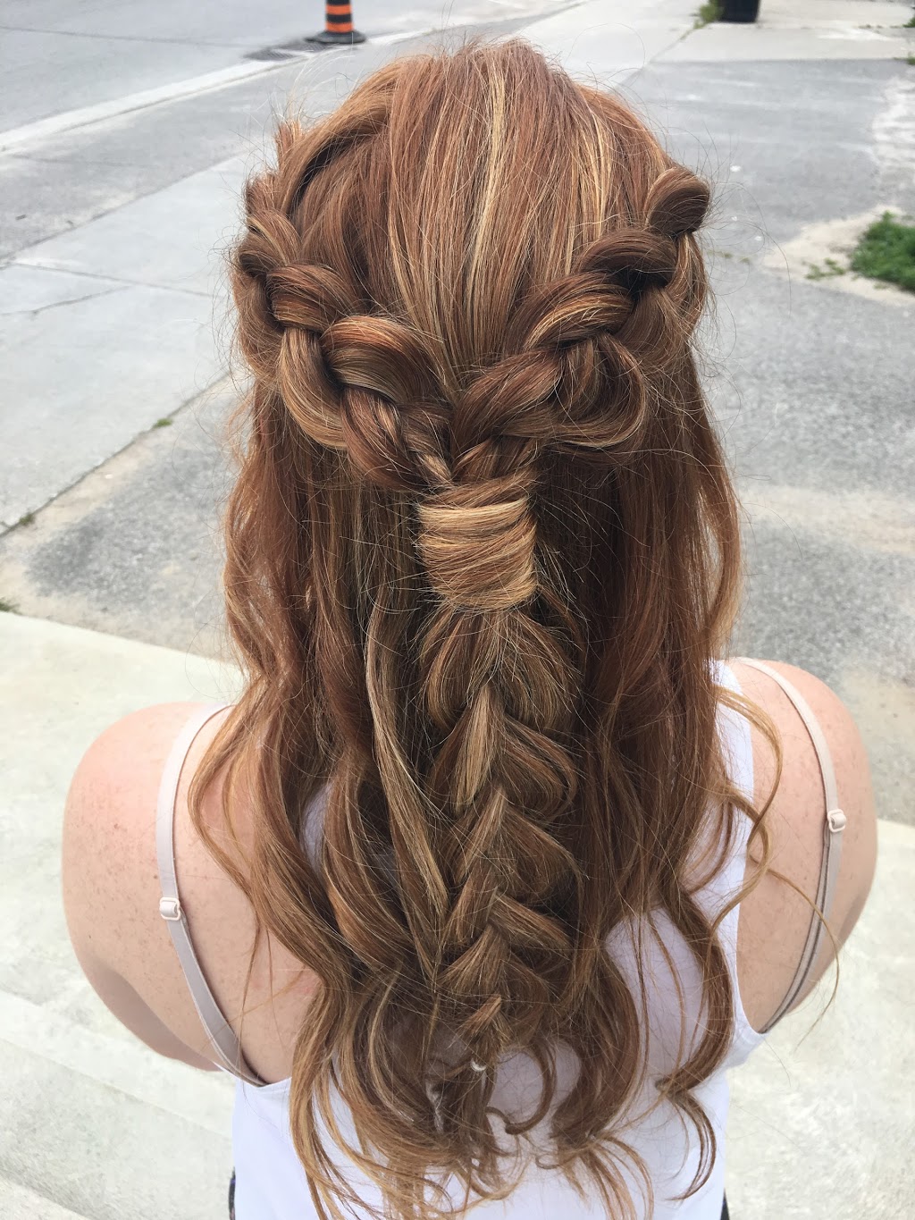 Katherine Rose Hair Studio | 41 Bond St W, Lindsay, ON K9V 3P7, Canada | Phone: (705) 886-1777