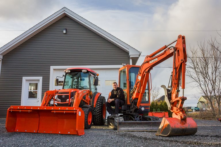 Multi-Travaux Excavation-Déneigement | route 122, Saint-Cyrille-de-Wendover, QC J1Z 1Z4, Canada | Phone: (819) 817-1557