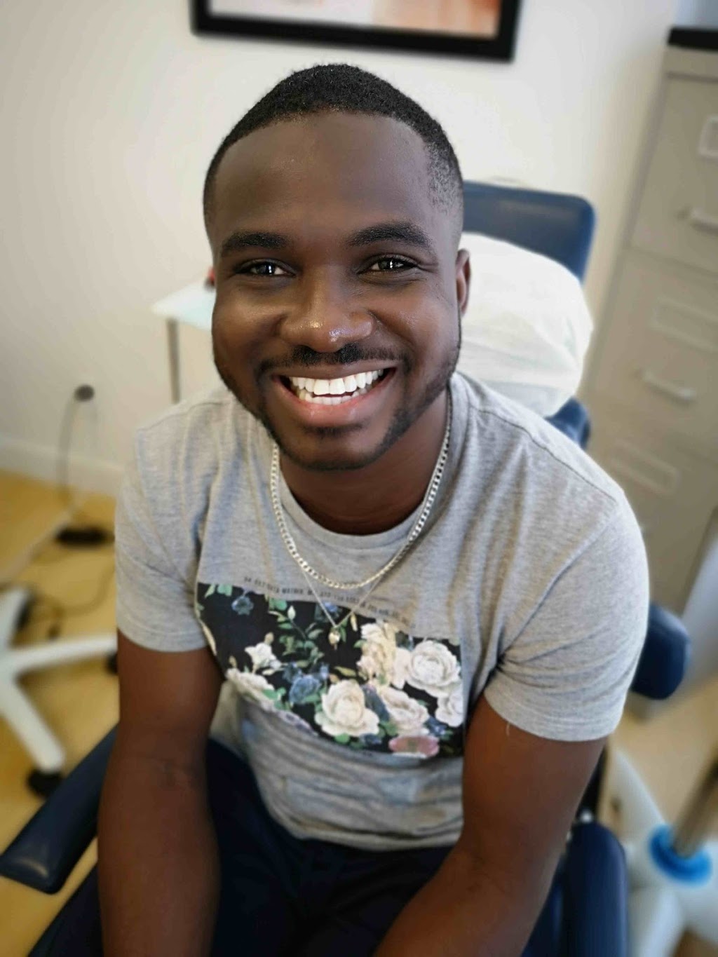 Sourire Brillant - Blanchiment Dentaire | 3455 Boulevard De La Pinière O B.105, Terrebonne, QC J6X 0A1, Canada | Phone: (514) 712-3704