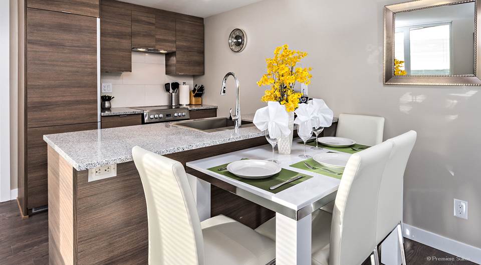 Premiere Suites | Appleby Line, Burlington, ON L7L 2X6, Canada | Phone: (905) 565-0422