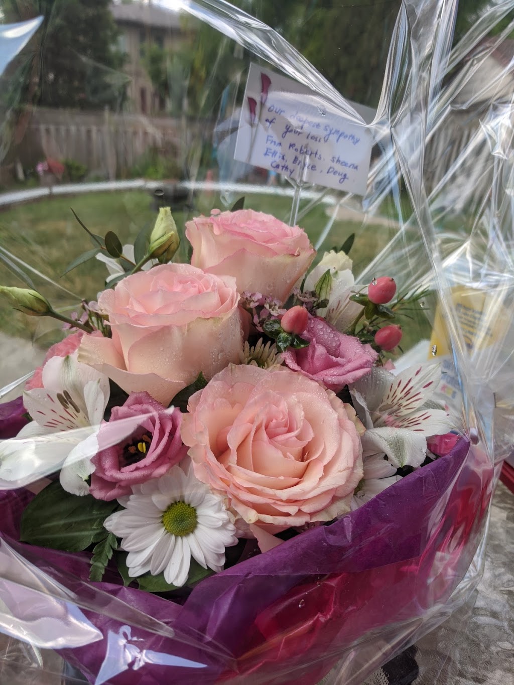 Kennedy Flowers | 2373 Kingston Rd, Scarborough, ON M1N 1V1, Canada | Phone: (416) 266-8778