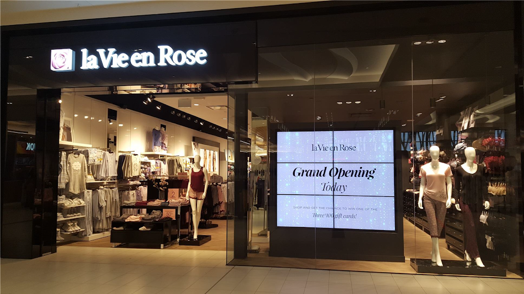 la Vie en Rose Oshawa Centre | Oshawa Centre, 419 King St W #4265, Oshawa, ON L1J 2K5, Canada | Phone: (905) 720-1934