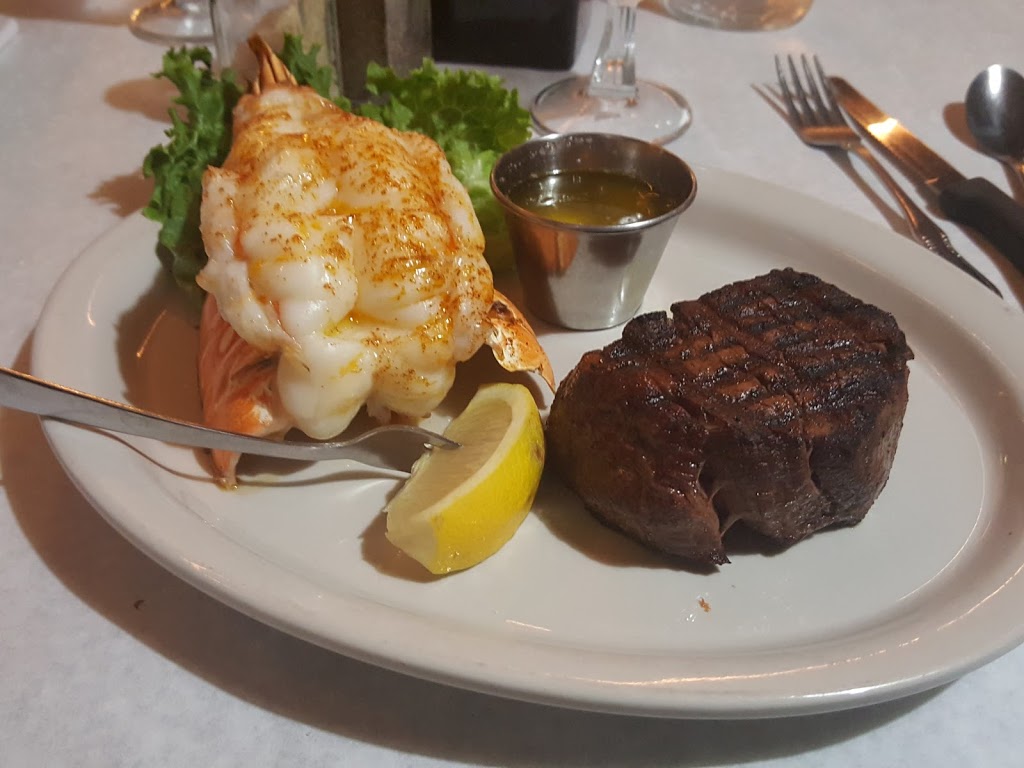 Danny Sheehans Steak House | 491 West Ave, Lockport, NY 14094, USA | Phone: (716) 433-4666
