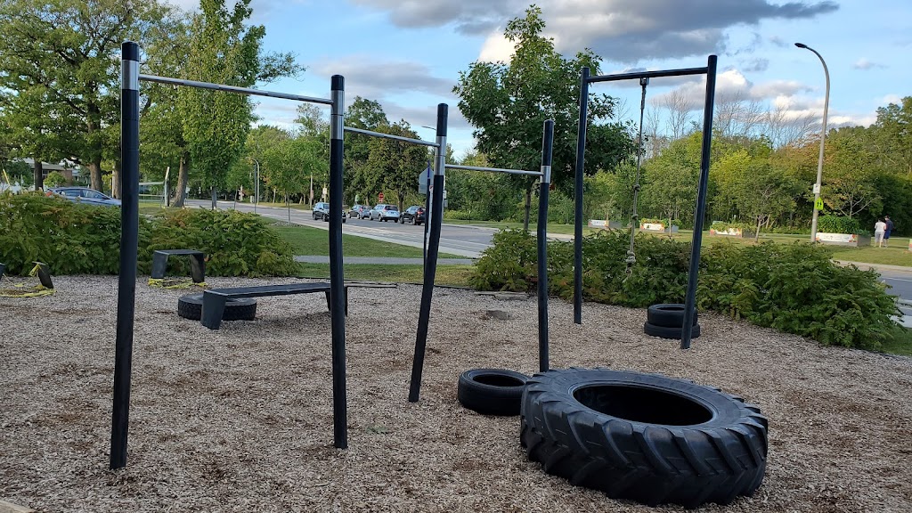 Aire dentraînement pour adultes | 60 Av. Maywood, Pointe-Claire, QC H9R 0A7, Canada | Phone: (514) 447-8884