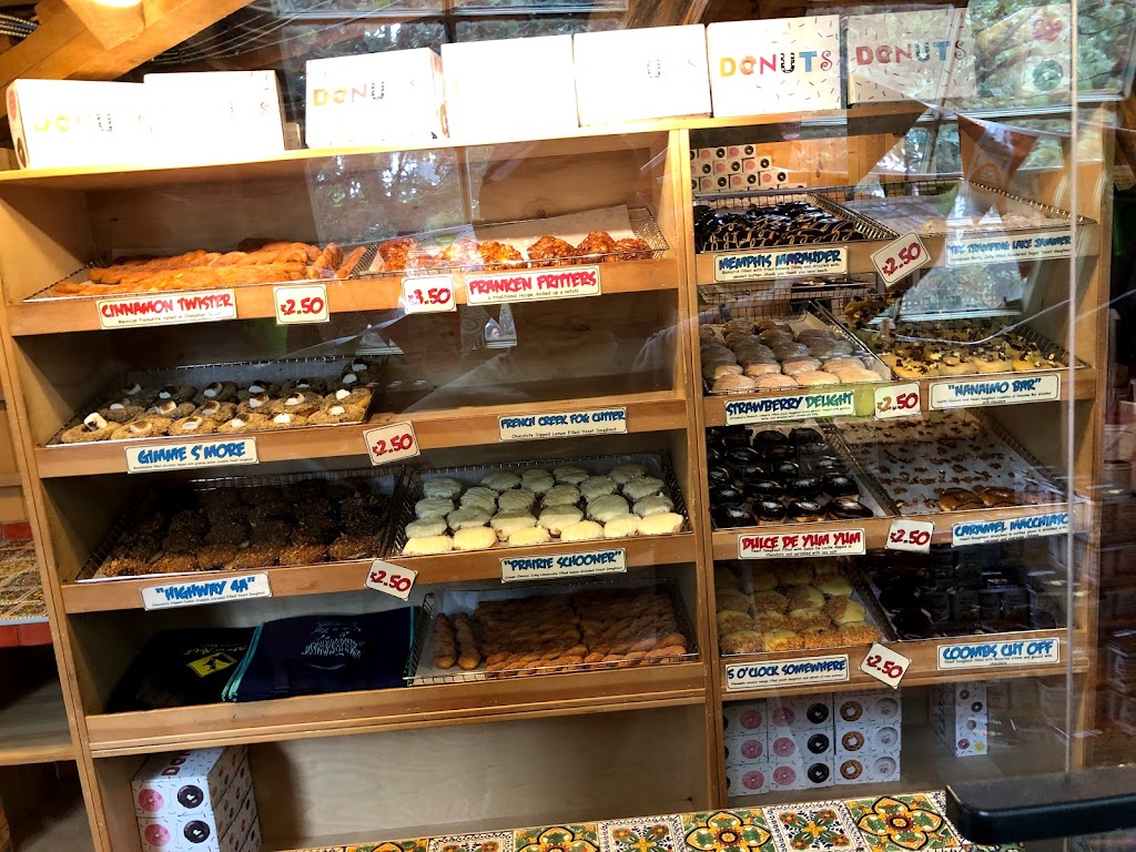 Billy Gs Doughnut Shop | 2310 Alberni Hwy, Coombs, BC V0R 1M0, Canada | Phone: (250) 248-6272