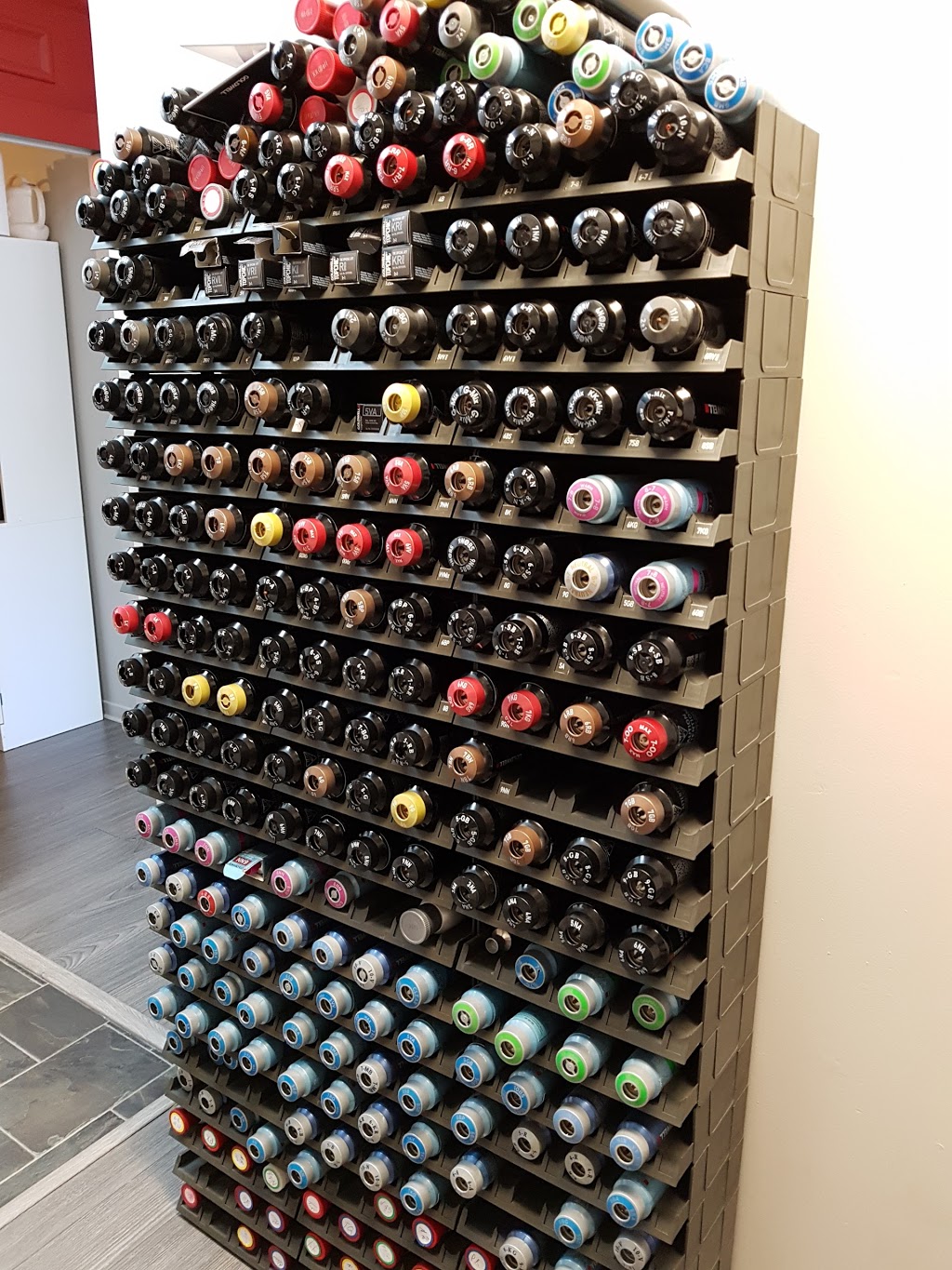 La Beauté Continuelle Enr | 1822 Rue Notre Dame, LAncienne-Lorette, QC G2E 3C7, Canada | Phone: (418) 877-6712