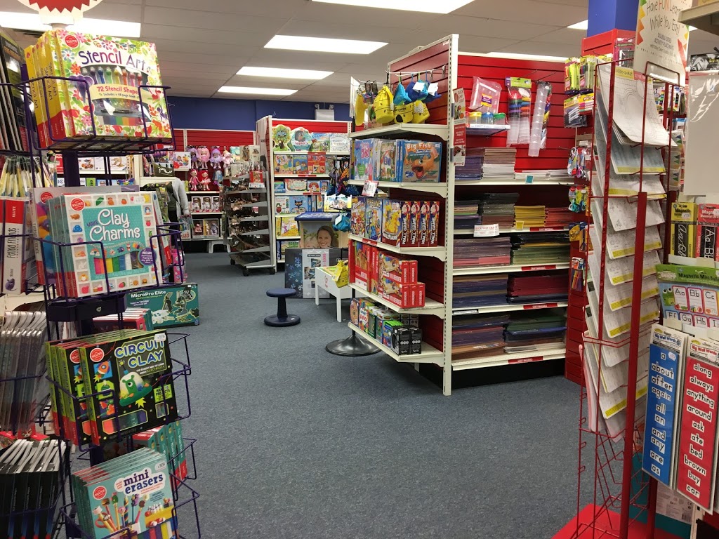 Scholars Choice | 2323 Trafalgar St, London, ON N5Y 5S7, Canada | Phone: (519) 457-6330