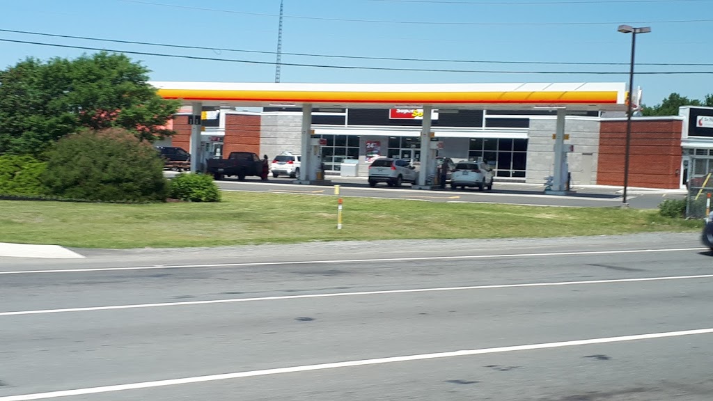 Station-service Shell Warwick | VIVACO groupe coopératif | 2 Rte St-Albert, Warwick, QC J0A 1M0, Canada | Phone: (819) 559-8989