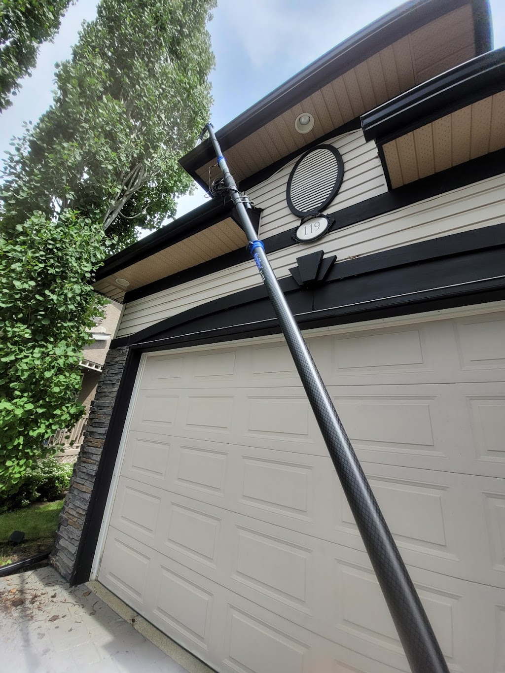 MaxCleanZone | 2308 b 19 St SW, Calgary, AB T2T 4X2, Canada | Phone: (587) 316-7255