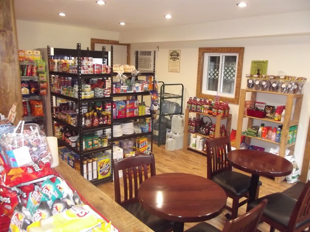 Milford Bay Café and Corner Store | 1010 Beaumaris Rd, Bracebridge, ON P1L 1W8, Canada | Phone: (705) 764-0201