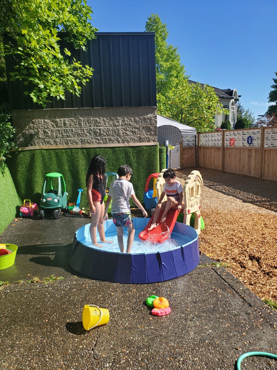 Just Kiddies Childcare | 2591 Panorama Dr Unit 105, Coquitlam, BC V3E 2Y6, Canada | Phone: (604) 474-0024