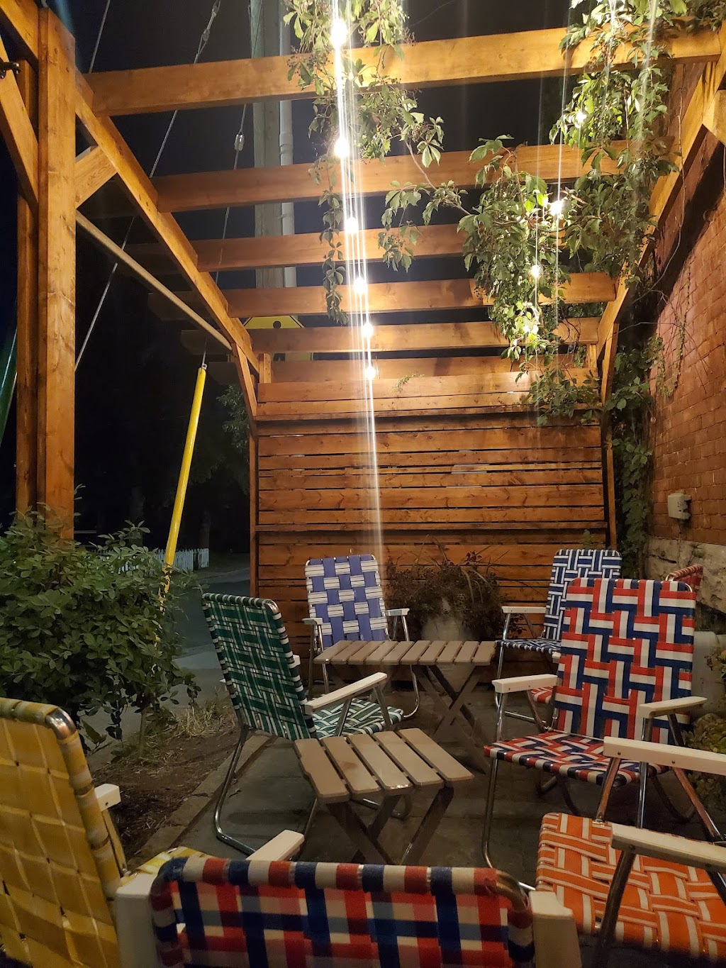 Private Event Space (Montgomery Scotch Lounge) | 1154 Bank St, Ottawa, ON K1S 3X6, Canada | Phone: (613) 737-6654