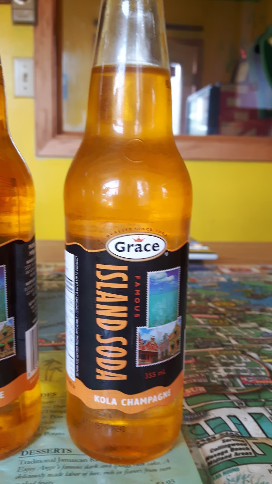 Angies Place Canadian Caribbean Eatery | 5968 Nottawasaga 27/28 Sideroad, Stayner, ON L0M 1S0, Canada | Phone: (705) 428-0591