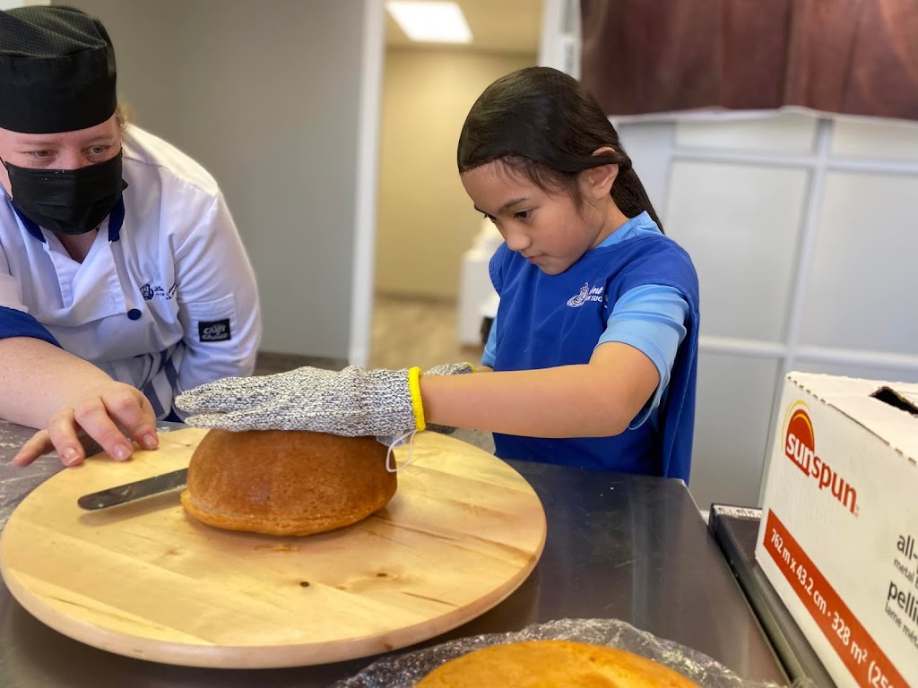 Lambert Academy of Sugar Craft | 8236 30 St SE, Calgary, AB T2C 1H8, Canada | Phone: (587) 332-4234