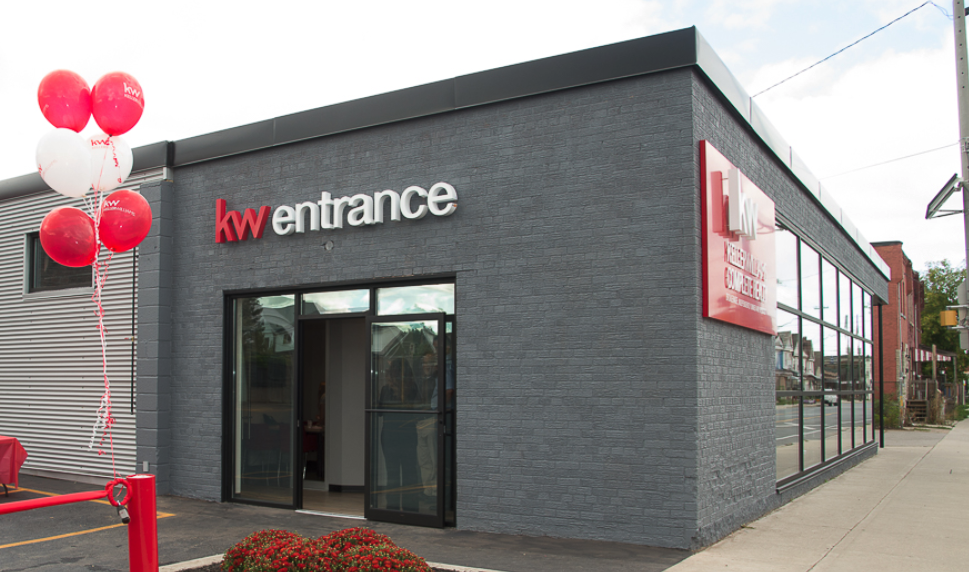 Davies Realty Group - Keller Williams Complete Realty | 1044 Cannon St E, Hamilton, ON L8L 2H7, Canada | Phone: (905) 308-8333