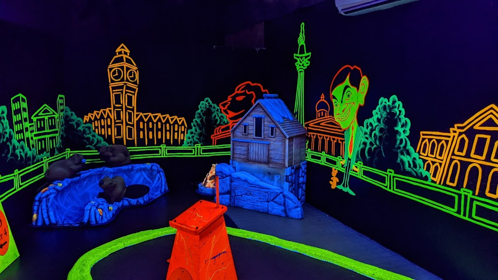 Black Magic Blacklight Mini Golf | 9018 Cavendish Rd, Cavendish, PE C0A 1N0, Canada | Phone: (902) 963-3939