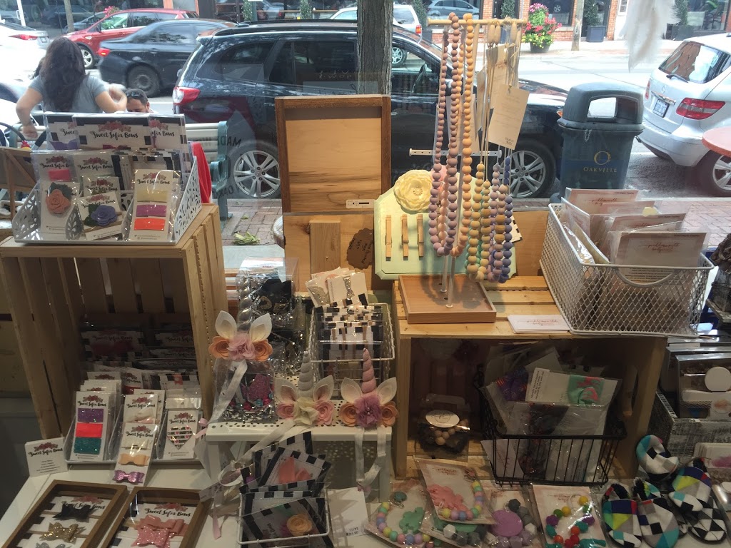 Dove + Arrow | 131 Lakeshore Rd E, Oakville, ON L6J 1H3, Canada | Phone: (905) 339-0999