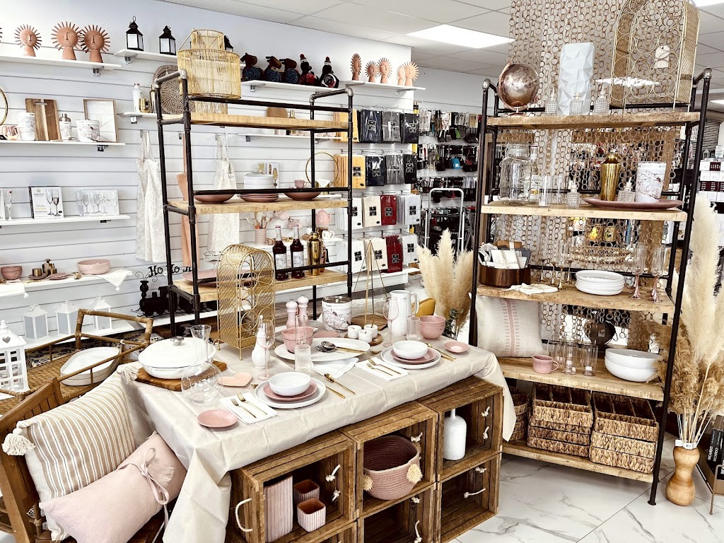 Eugène Allard Cuisine et Tendances | 1708 Av. du Pont S, Alma, QC G8B 6N3, Canada | Phone: (418) 212-8812