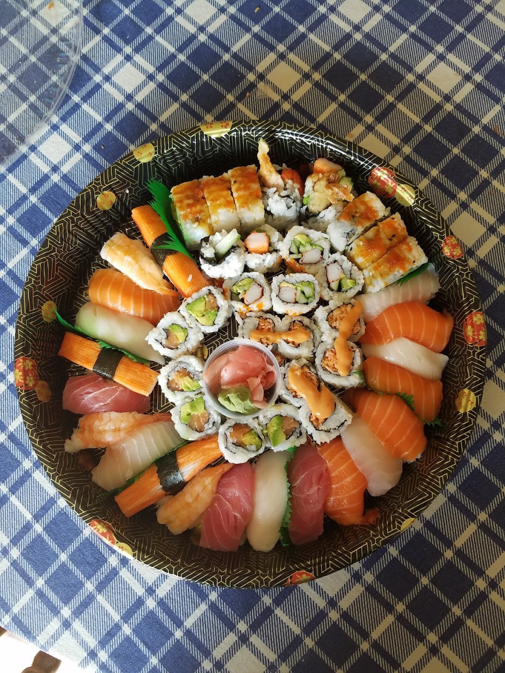 Sumo Sushi | 3483 Petawawa Blvd, Petawawa, ON K8H 1X2, Canada | Phone: (613) 685-0783