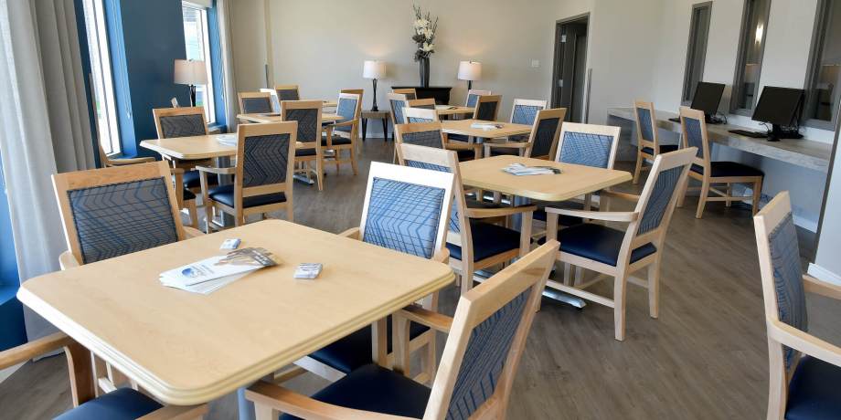 Résidence pour personnes âgées des Bâtisseurs - La Malbaie | 555 Rue St Étienne, La Malbaie, QC G5A 1J3, Canada | Phone: (581) 850-2001