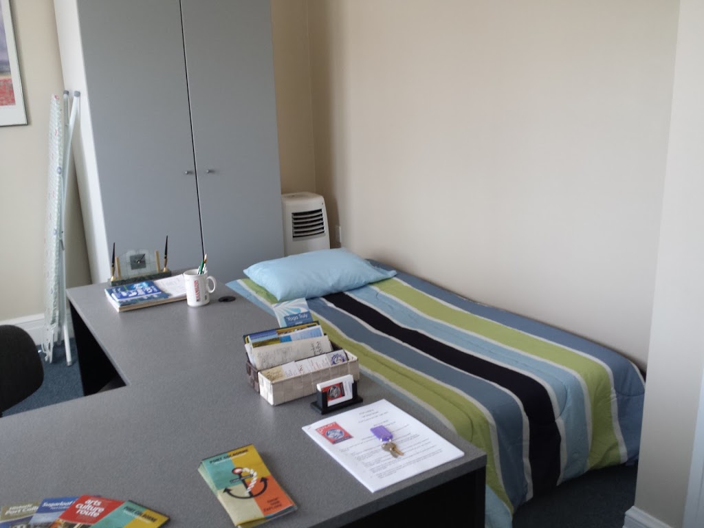 Pilot Lodging | 196 West St, Port Colborne, ON L3K 4E2, Canada | Phone: (905) 516-5625