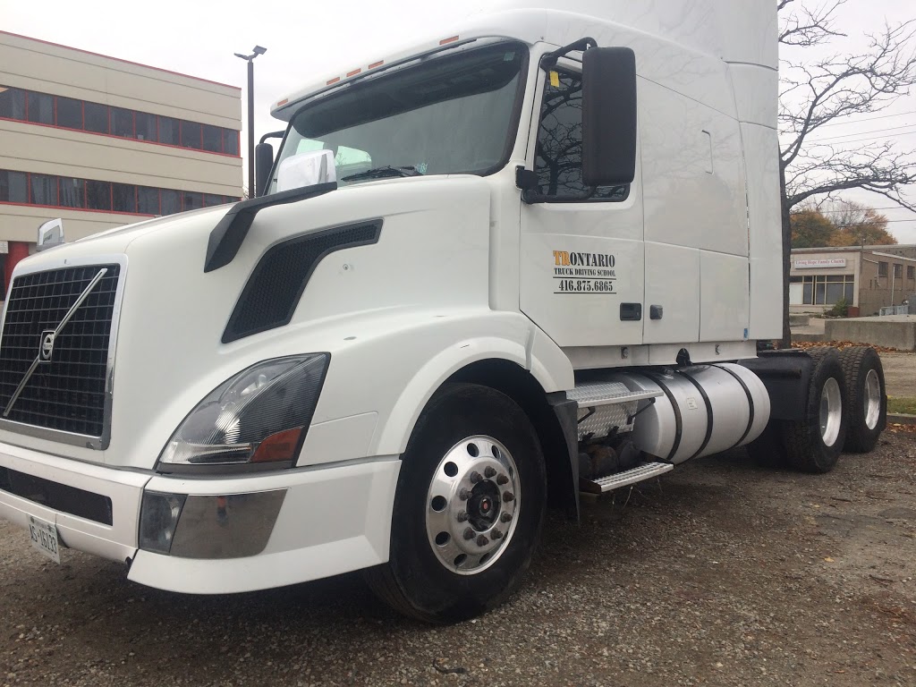 Trontario Truck Driving School | 2300 Sheppard Ave W, North York, ON M9M 3A4, Canada | Phone: (647) 430-7175