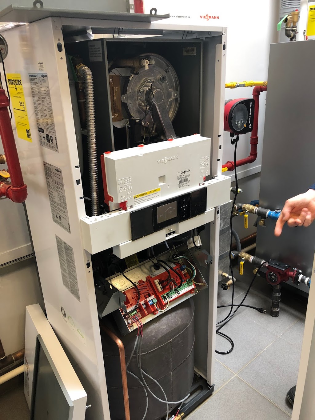 Efficient Furnace, Boiler & Hot Water Tank Repair, Installation  | 1623 Prairie Ave, Port Coquitlam, BC V3B 1T8, Canada | Phone: (778) 798-4343
