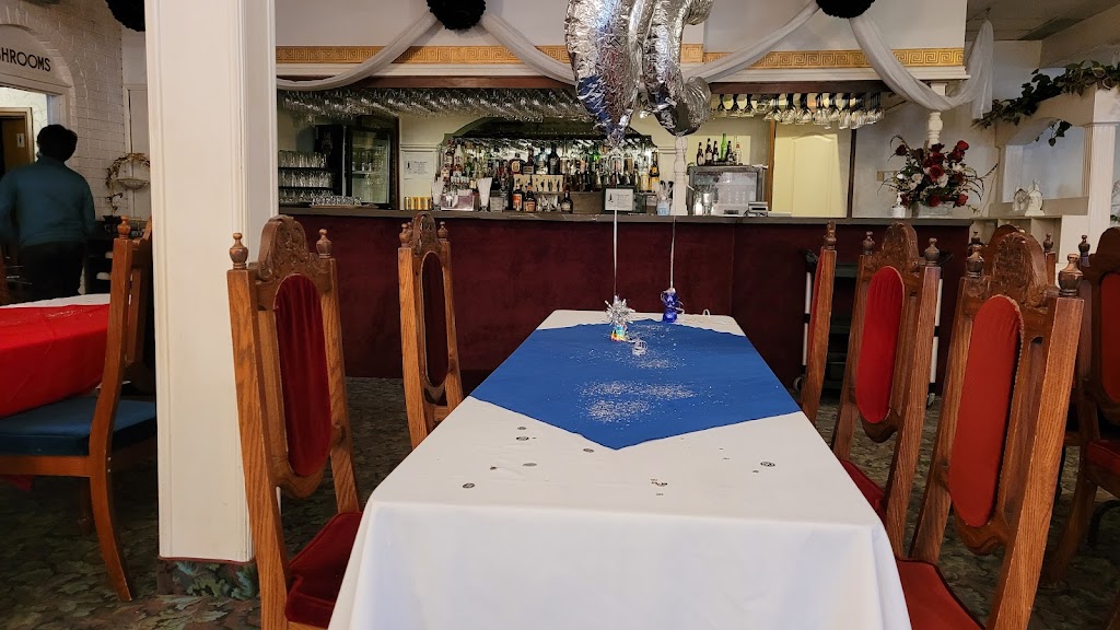 Zorbas Banquet Facility | 1474 Bath Rd, Kingston, ON K7M 4X6, Canada | Phone: (613) 545-1348