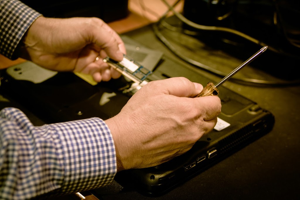 Taber Computer Services and Repair - Infomatrix Technology | Box 419, Barnwell, AB T0K 0B0, Canada | Phone: (403) 394-4704
