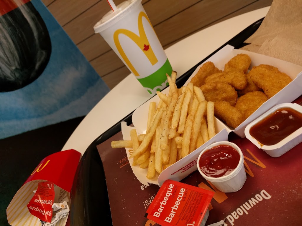 McDonalds Pleasant St, Woodside | 393 Pleasant St, Dartmouth, NS B2Y 0C4, Canada | Phone: (902) 465-4209