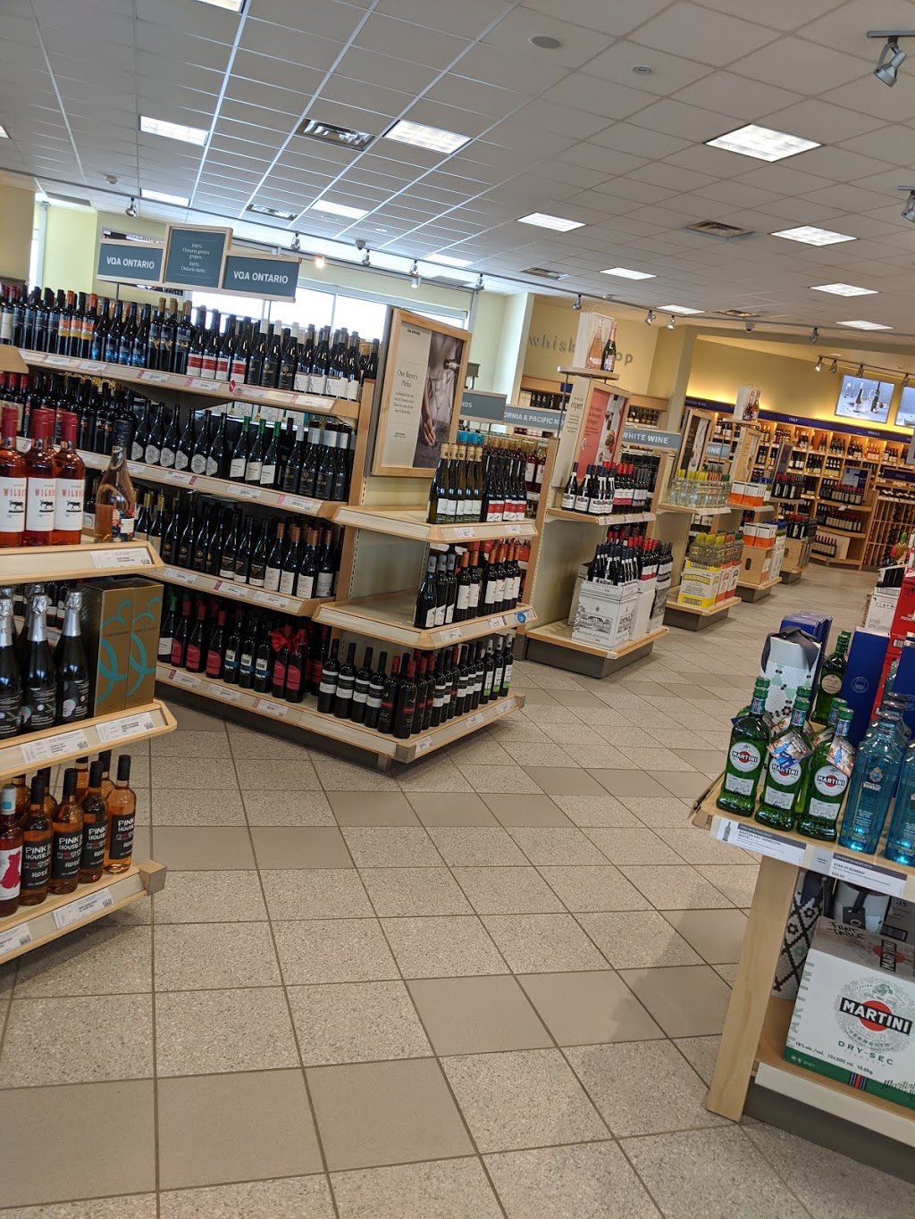 LCBO | 3041 Walkers Line, Burlington, ON L7M 0A7, Canada | Phone: (905) 331-5792