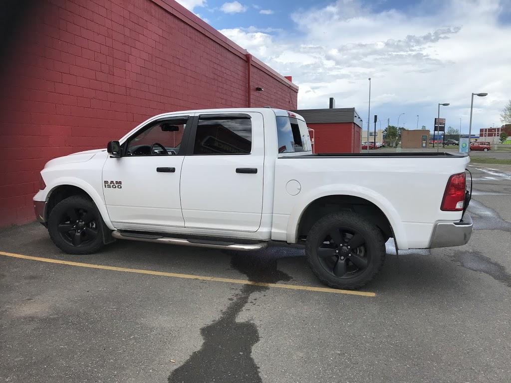 The Lakehead Motors, Limited | 951 Memorial Ave, Thunder Bay, ON P7B 4A1, Canada | Phone: (807) 345-6581
