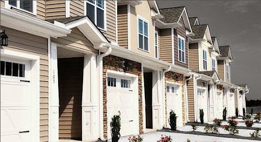 DiCenzo Property Management | 205 Quigley Rd #2, Hamilton, ON L8K 5M8, Canada | Phone: (905) 561-3767