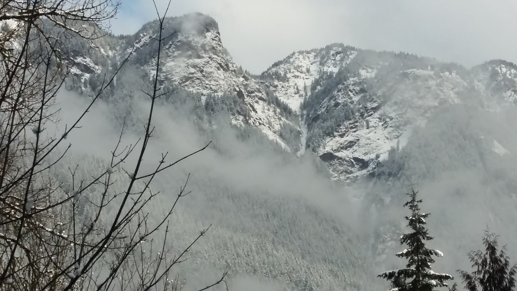 Kawkawa Lake Resort & Campground | 66427 Kawkawa Lake Rd, Hope, BC V0X 1L1, Canada | Phone: (604) 869-9930