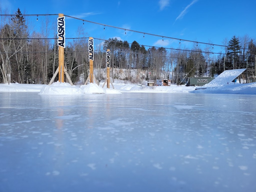 Alaskia Expérience Nature | 4370 Chem. du Lac Marianne, Saint-Édouard-de-Maskinongé, QC J0K 2H0, Canada | Phone: (514) 919-2199