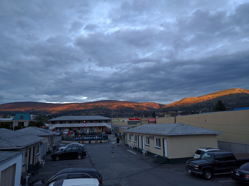 5000 Motel | 1742 Main St, Penticton, BC V2A 5G8, Canada | Phone: (250) 493-5000