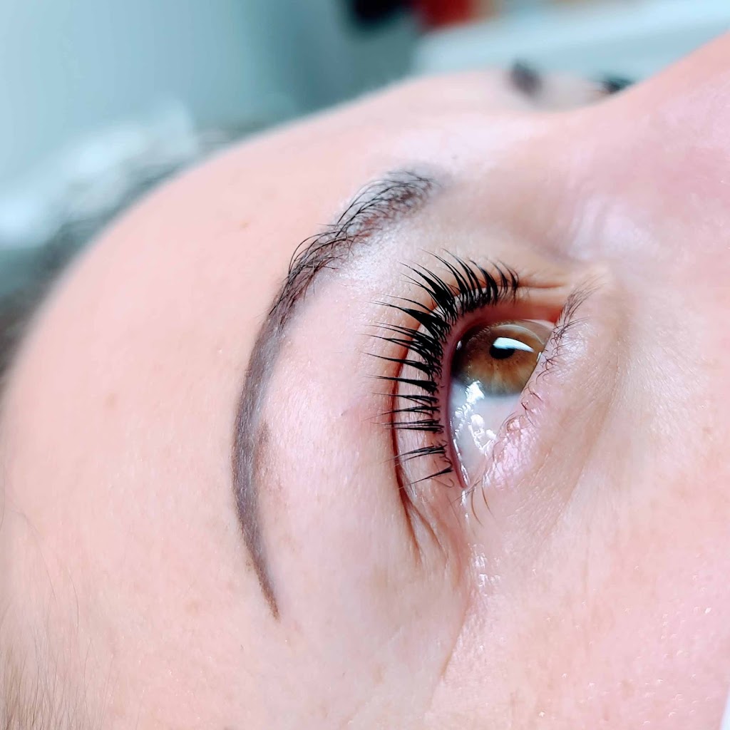 Girlsn Lashes By Naty Vanegas | 149 Welham Rd Unit #21, Barrie, ON L4N 8Y3, Canada | Phone: (647) 823-1055