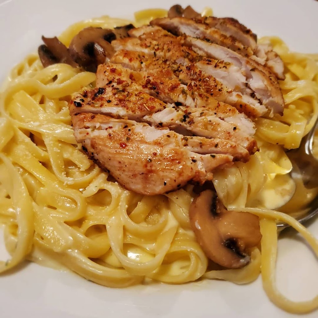 Bellamys Restaurant & Bar | 845 Dakota St #1, Winnipeg, MB R2M 5M3, Canada | Phone: (204) 253-6335