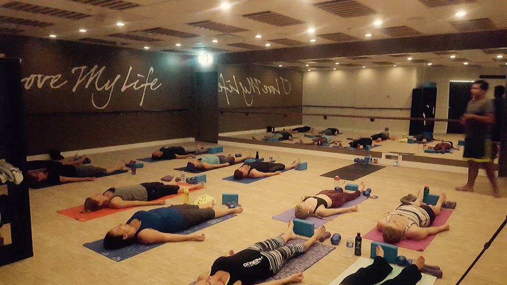 Oxygen Yoga and Fitness Kelowna | 1950 Harvey Ave #117, Kelowna, BC V1Y 8J8, Canada | Phone: (778) 478-1108