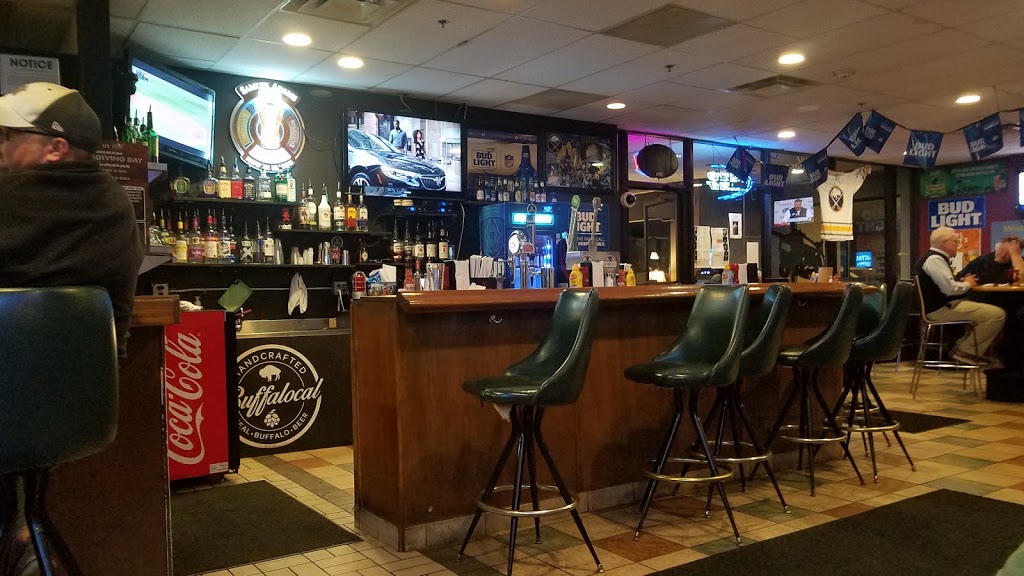 The Landing Bar and Grill | 4345 Genesee St, Cheektowaga, NY 14225, USA | Phone: (716) 204-2290